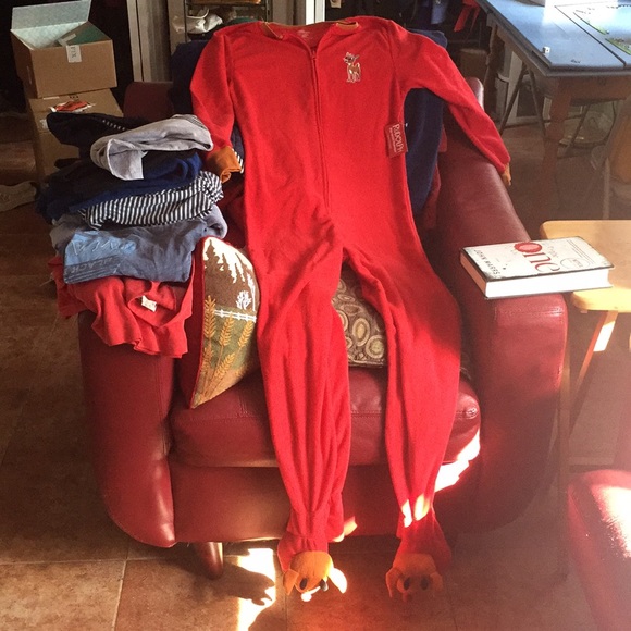 One piece soft cotton pajama set. - Picture 1 of 4